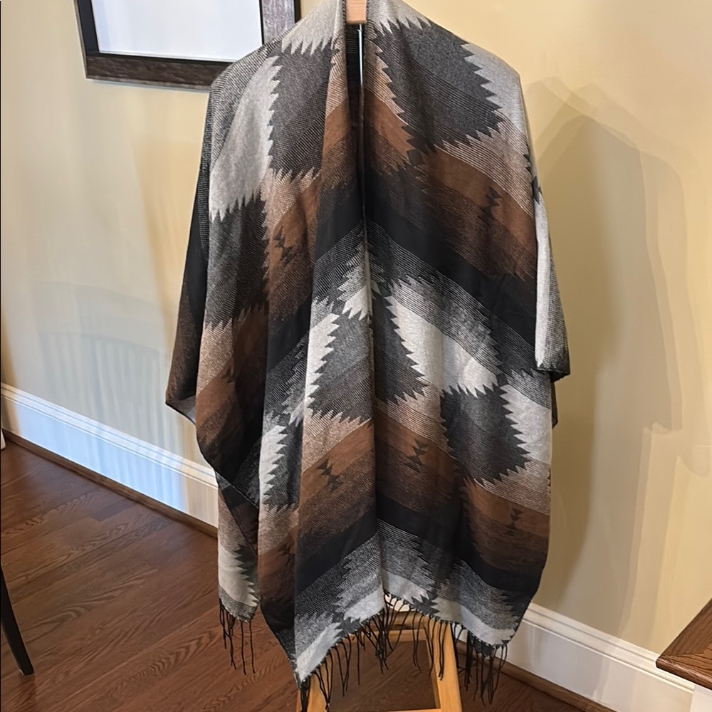 Geometric Patterned Shawl in Gray and Brown